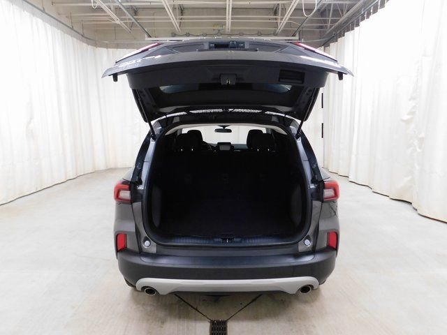Used 2025 Ford Escape Active image 15