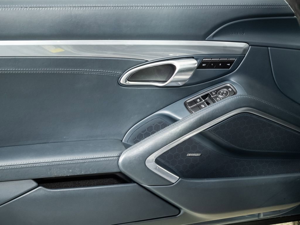 Used 2017 Porsche 911 Carrera 4S image 16