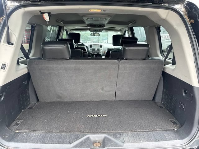 Used 2010 Nissan Armada Platinum w/ Captain Seat Pkg AWD/4WD image 9