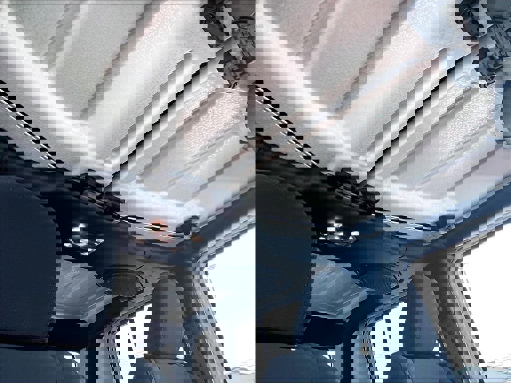 Used 2023 Jeep Gladiator Rubicon w/ Cold Weather Group image 22