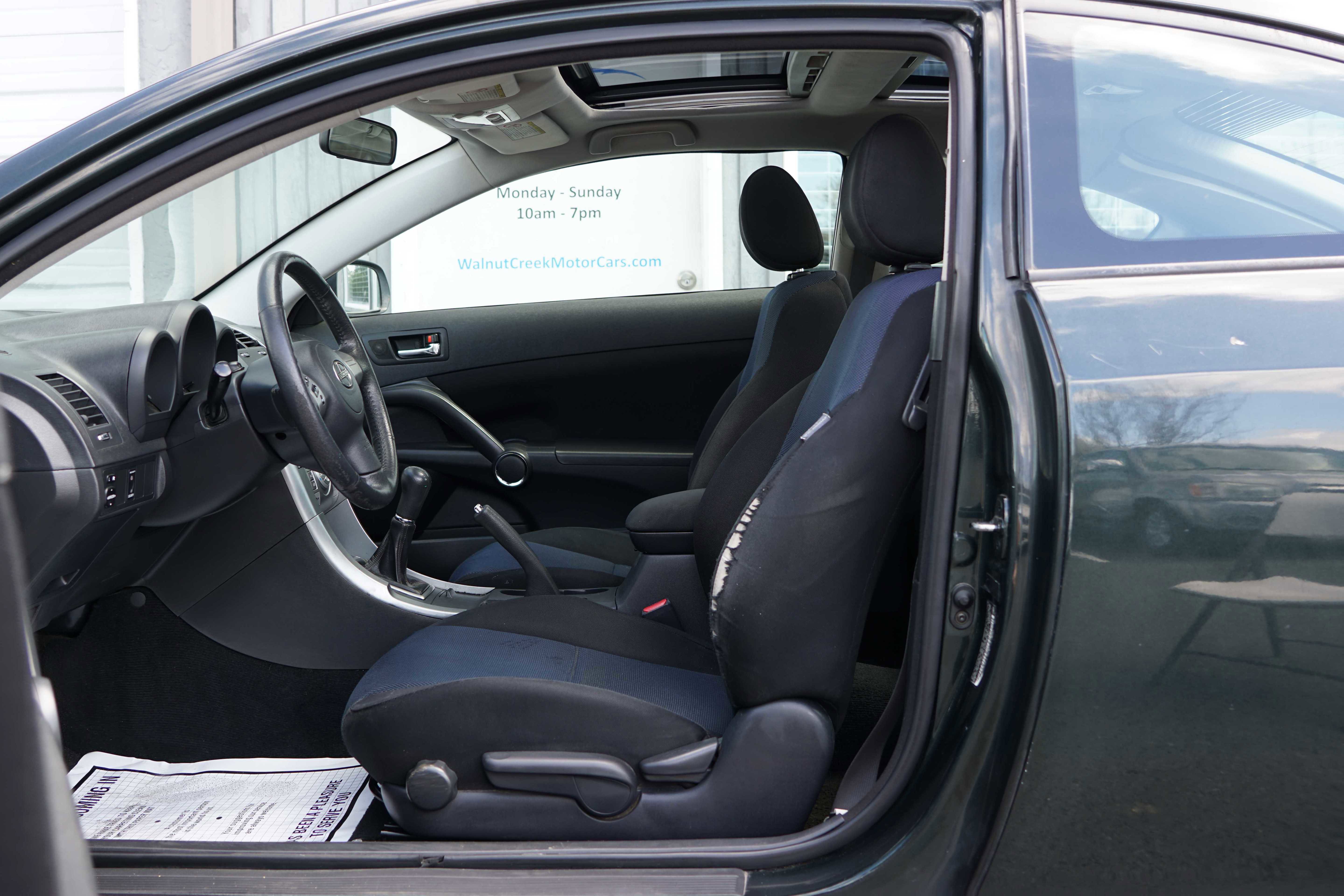 Used 2006 Scion tC image 34