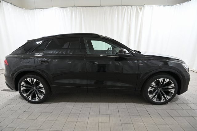 Used 2026 Audi Q8 Premium Plus AWD/4WD image 13