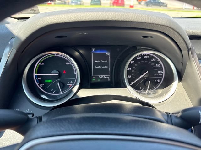 Used 2021 Toyota Camry LE FWD image 14