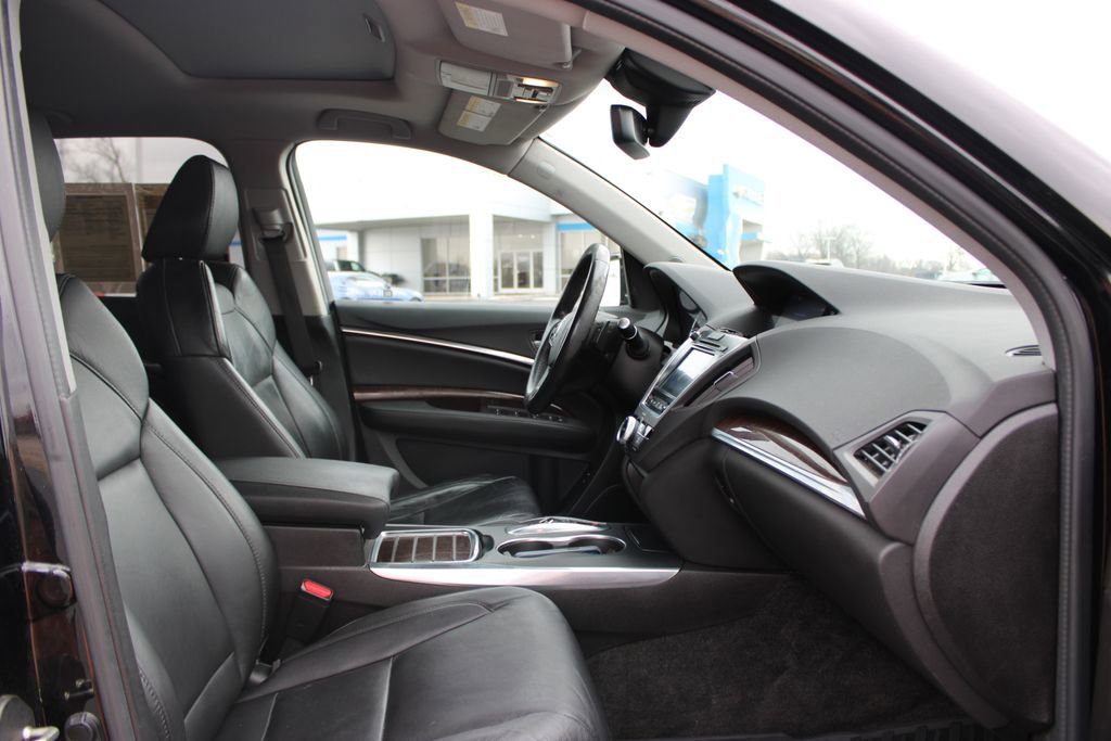 Used 2017 Acura MDX FWD w/ Technology Package image 29