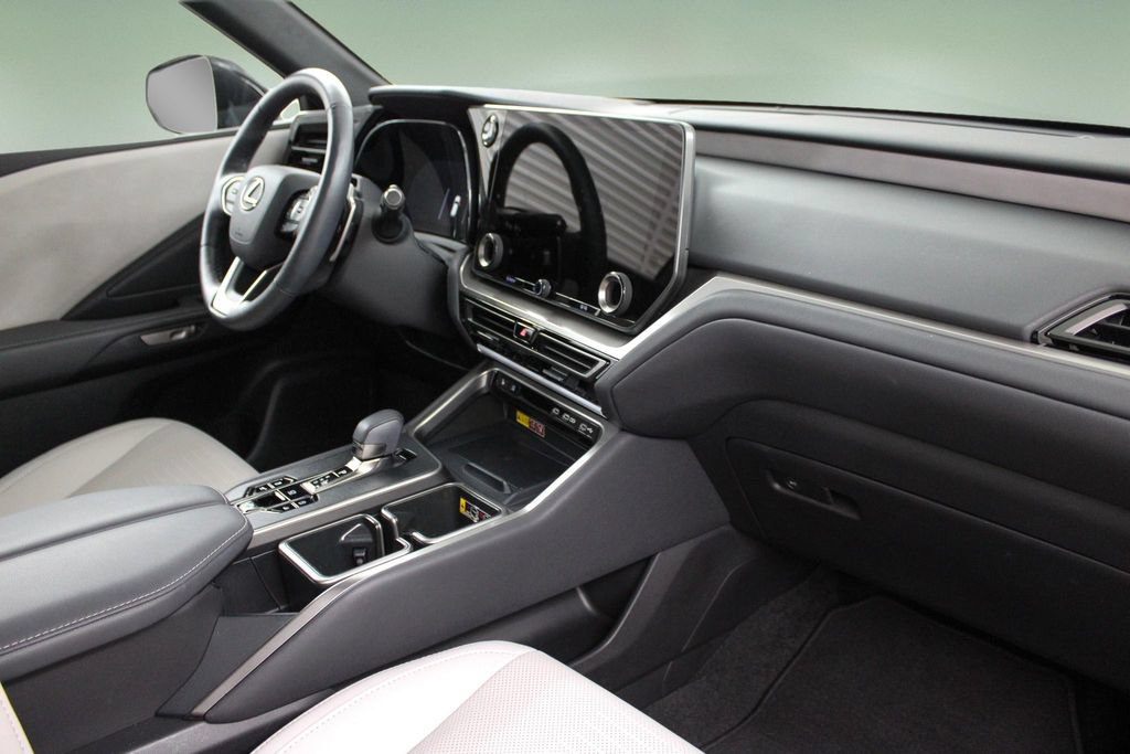 Used 2025 Lexus TX 350 AWD w/ Technology Package image 22
