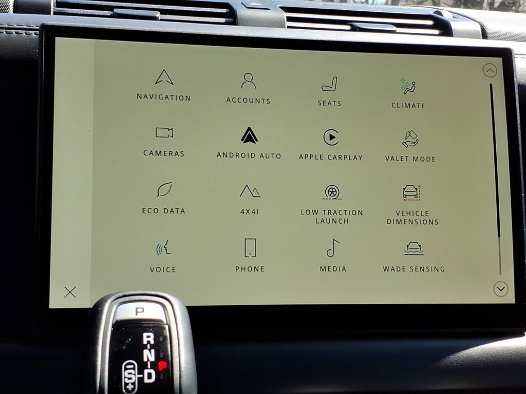 Used 2024 Land Rover Defender 110 X image 23