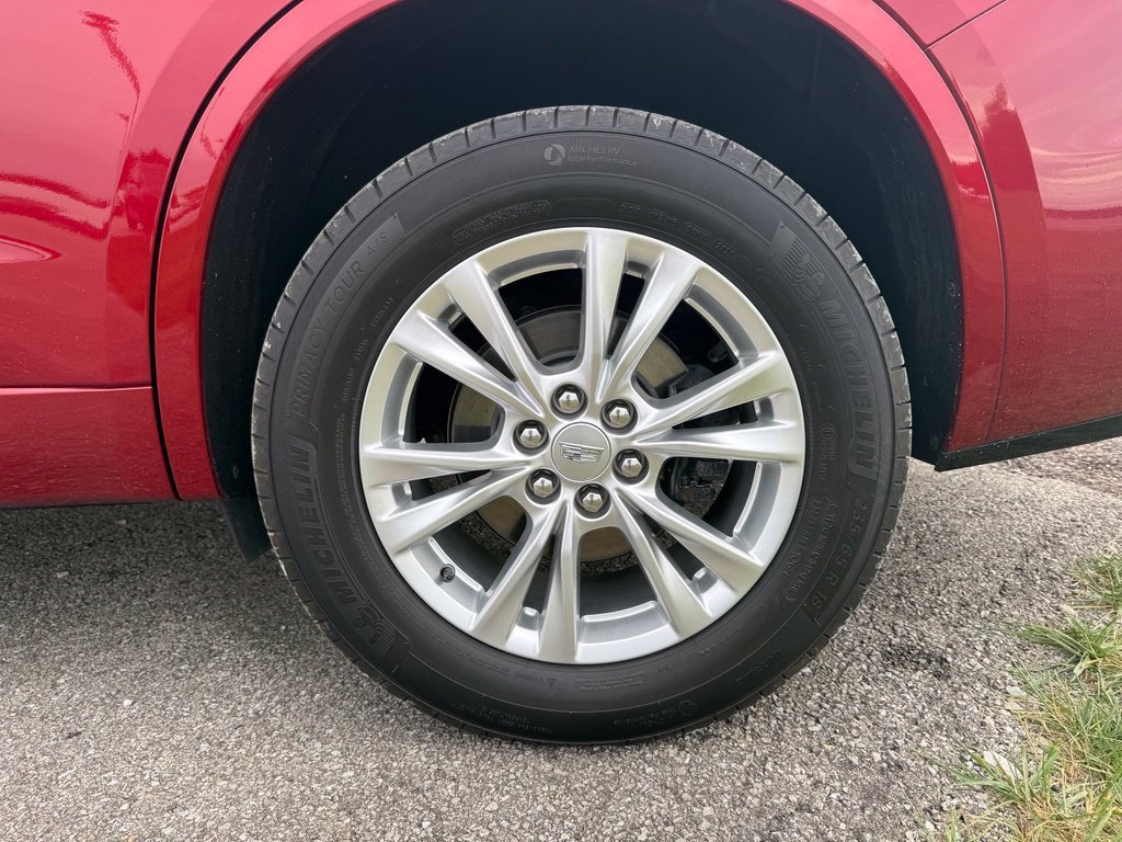 Certified 2024 Cadillac XT6 Luxury w/ LPO, Floor Liner Package AWD/4WD image 16