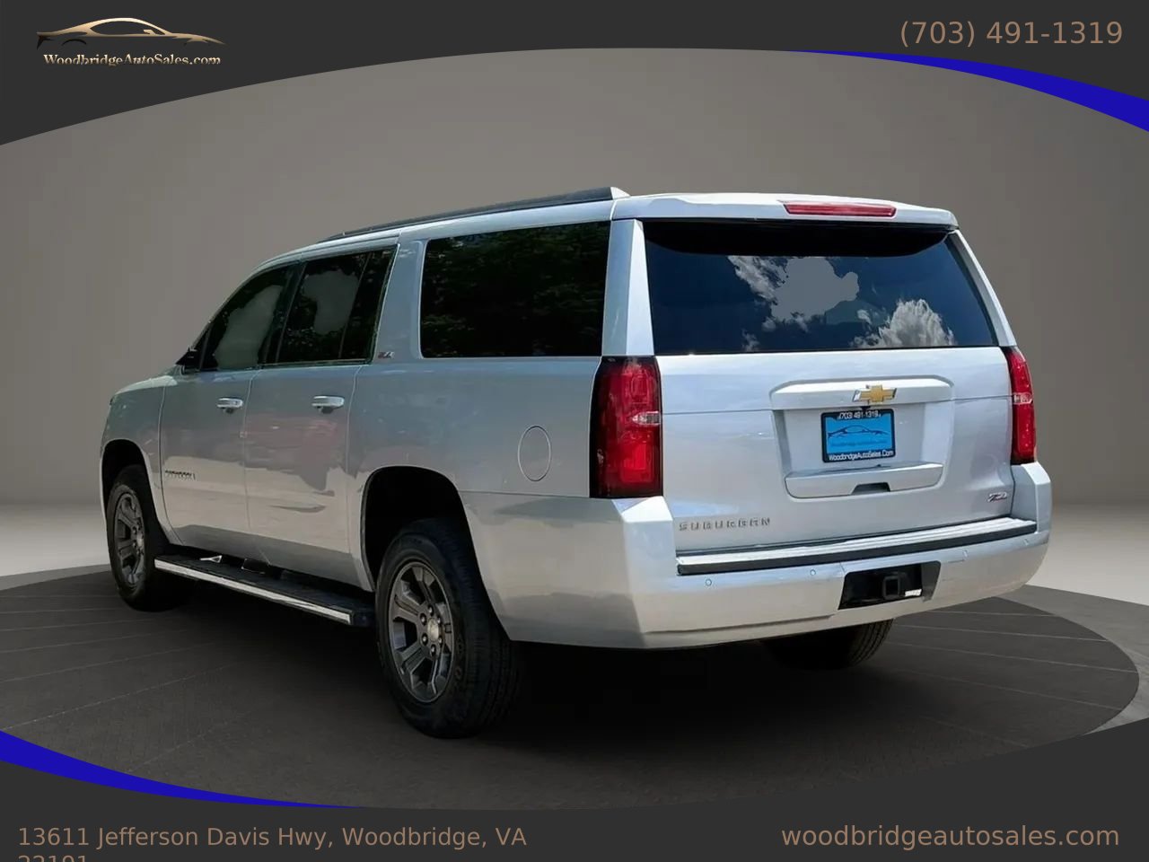 Used 2016 Chevrolet Suburban LT AWD/4WD image 4