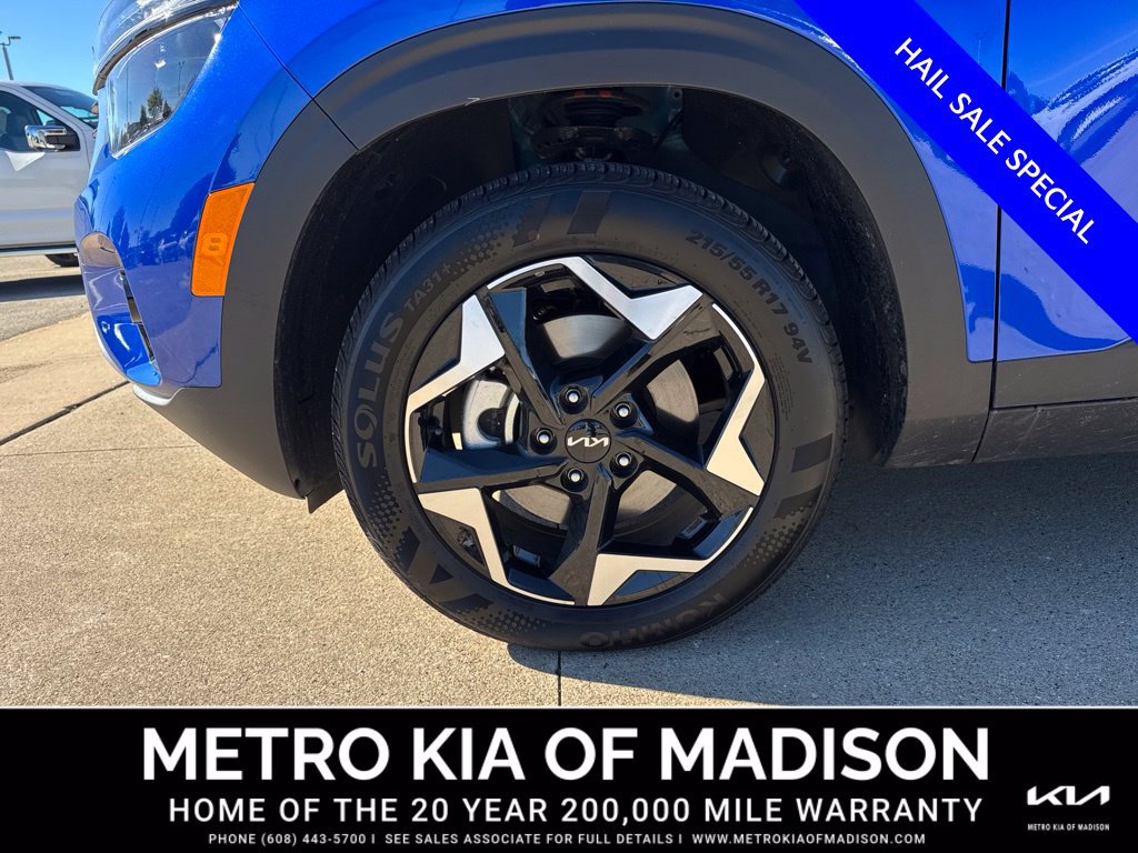 Used 2026 Kia Seltos S AWD/4WD image 9