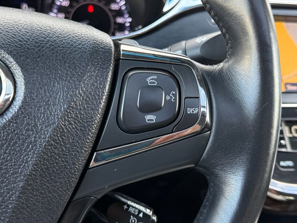 Used 2014 Toyota Avalon Limited image 27