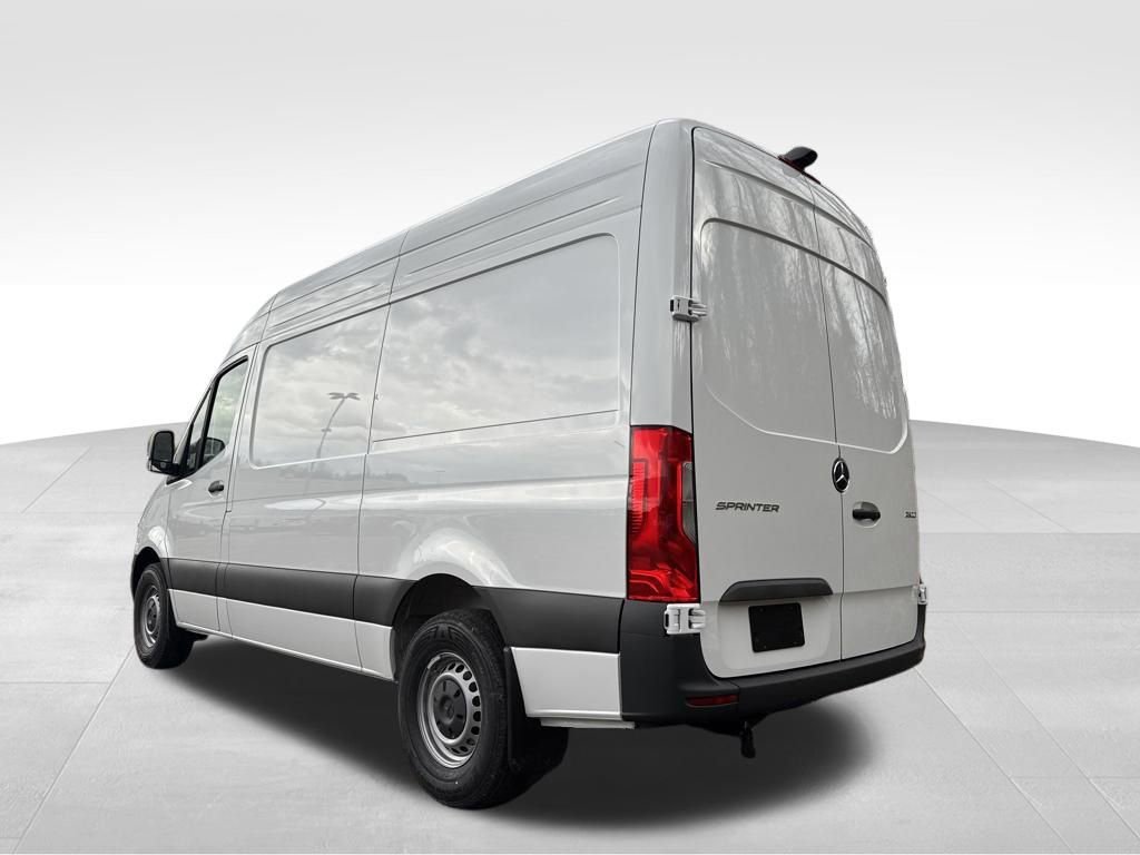 New 2025 Mercedes-Benz Sprinter 2500 image 3