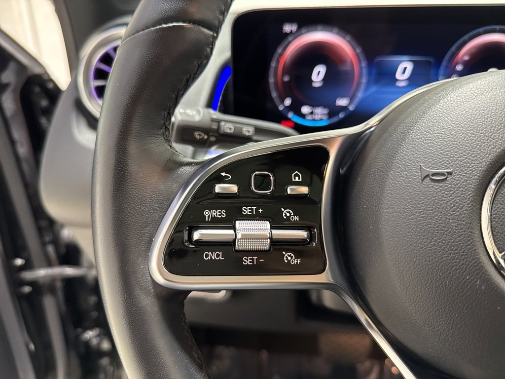 Used 2023 Mercedes-Benz EQB 350 4MATIC SUV w/ Exclusive Package image 20