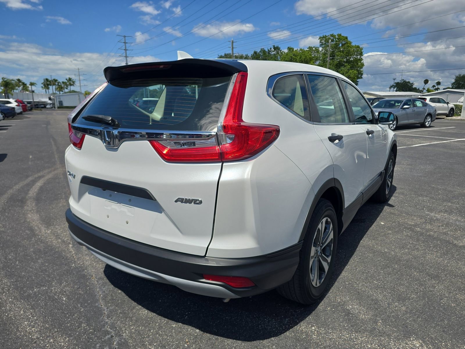 Used 2019 Honda CR-V LX image 4