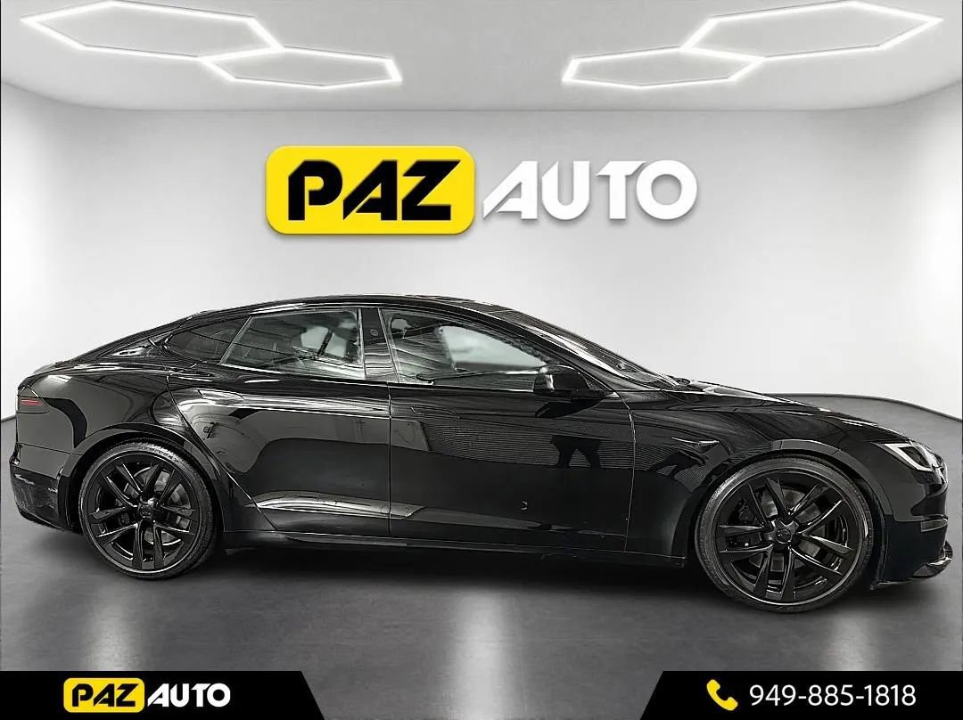 Used 2023 Tesla Model S Standard Range image 6