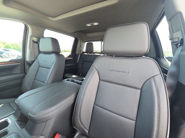 Used 2026 GMC Sierra 1500 Denali w/ Technology Package AWD/4WD image 24