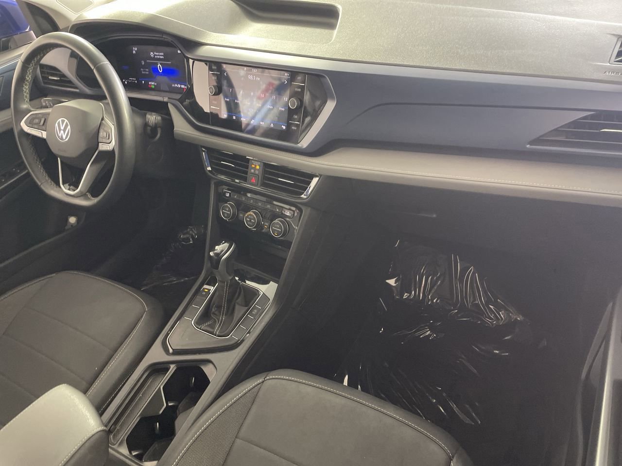 Used 2024 Volkswagen Taos SE FWD image 26