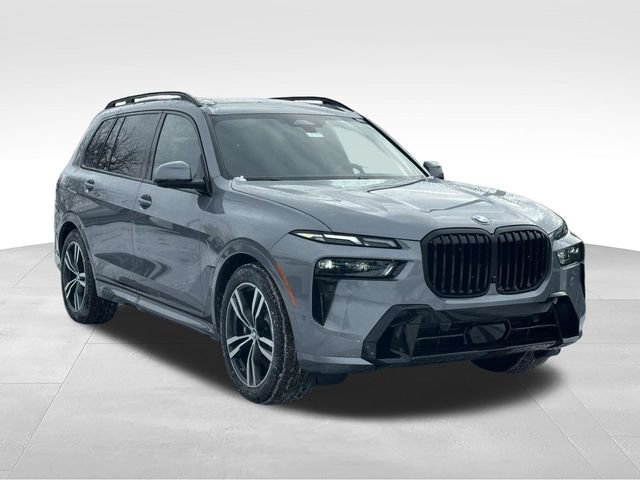 New 2026 BMW X7 xDrive40i w/ M Sport Package AWD/4WD image 1
