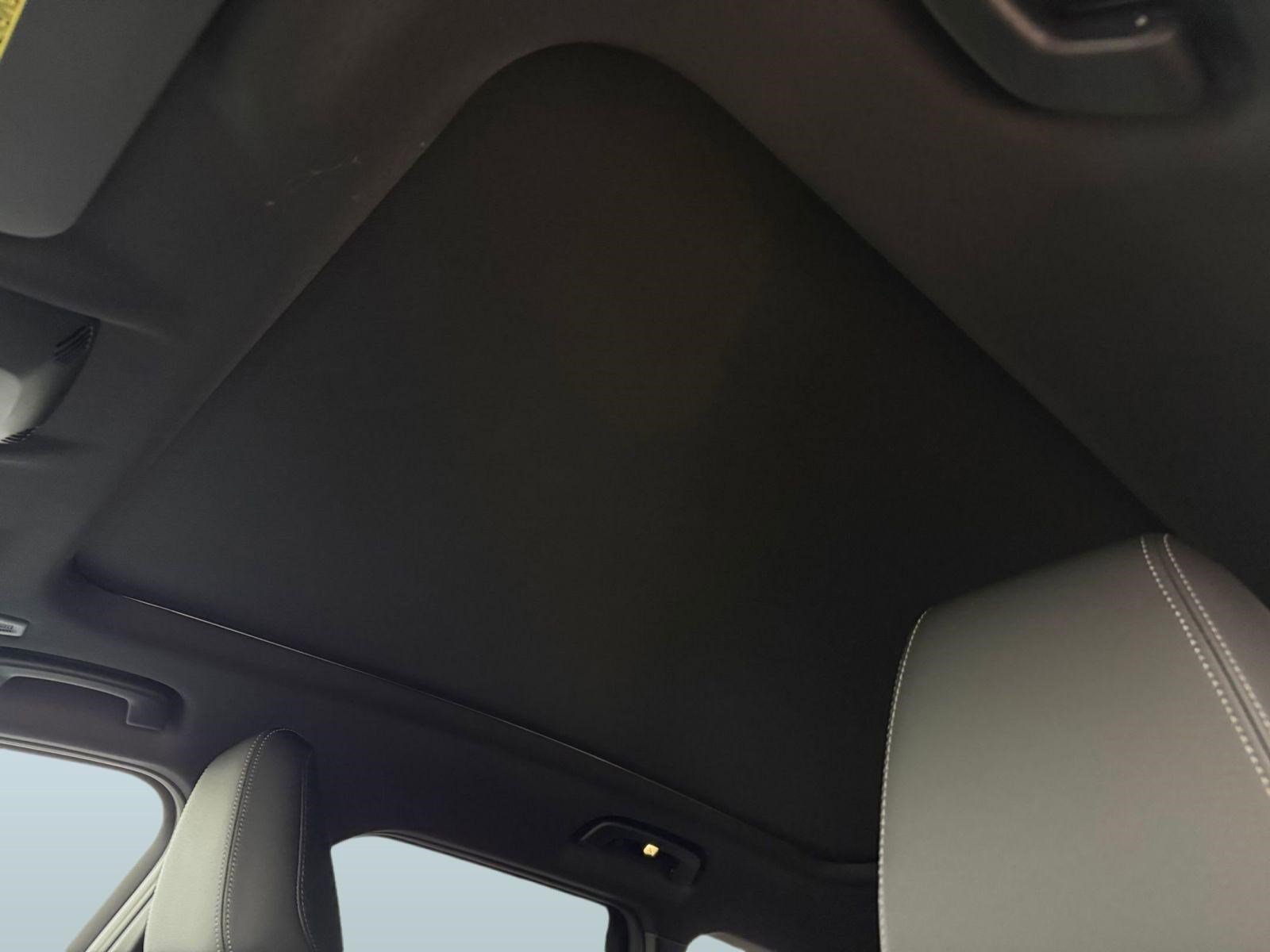 Used 2026 BMW X1 xDrive28i image 14