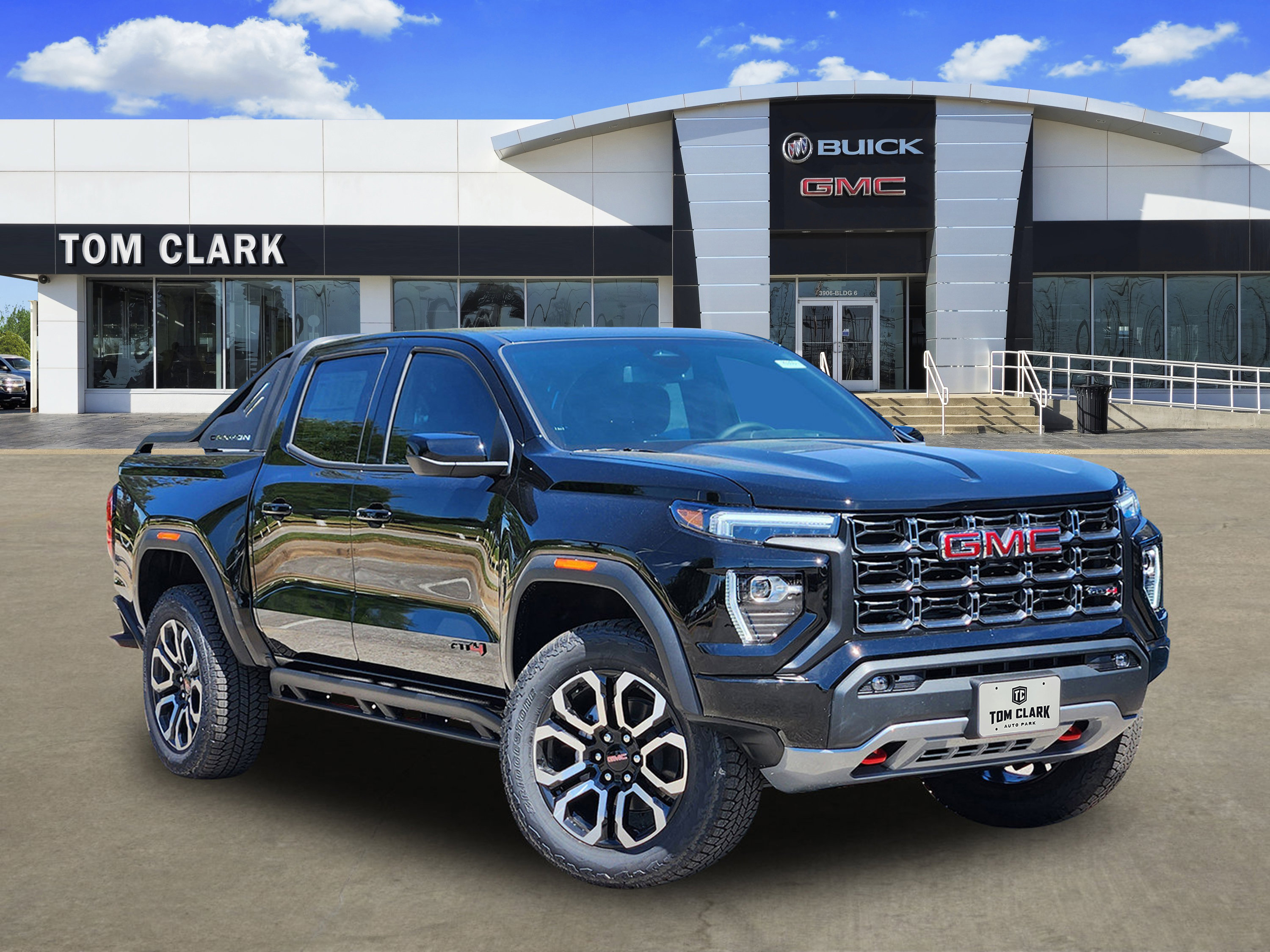 New 2025 GMC Canyon AT4 w/ Nightfall Edition