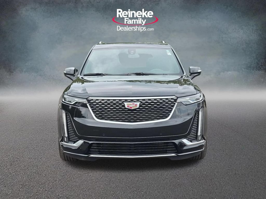 Used 2024 Cadillac XT6 Luxury FWD image 2