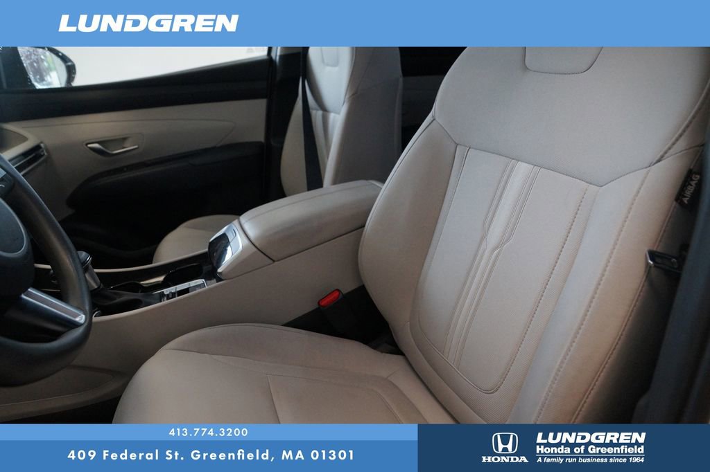 Used 2025 Hyundai Tucson SEL AWD/4WD image 13