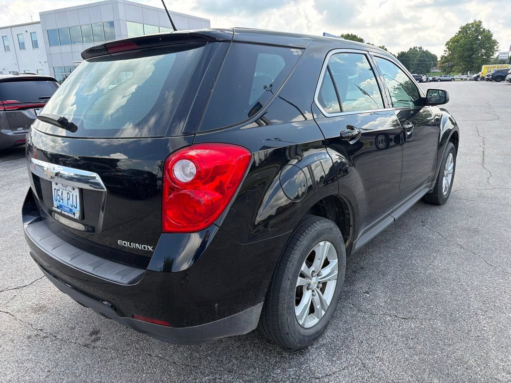 Used 2013 Chevrolet Equinox LS FWD image 3