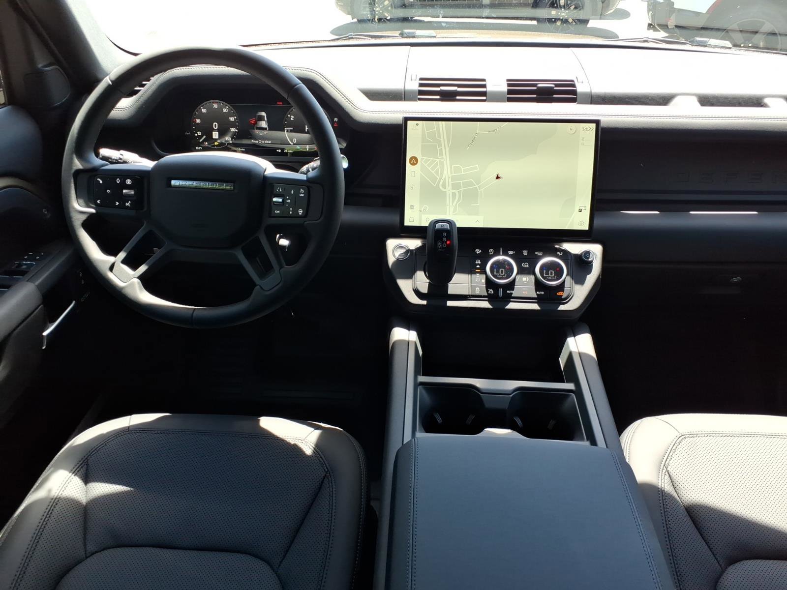 New 2026 Land Rover Defender 110 X-Dynamic SE AWD/4WD image 4