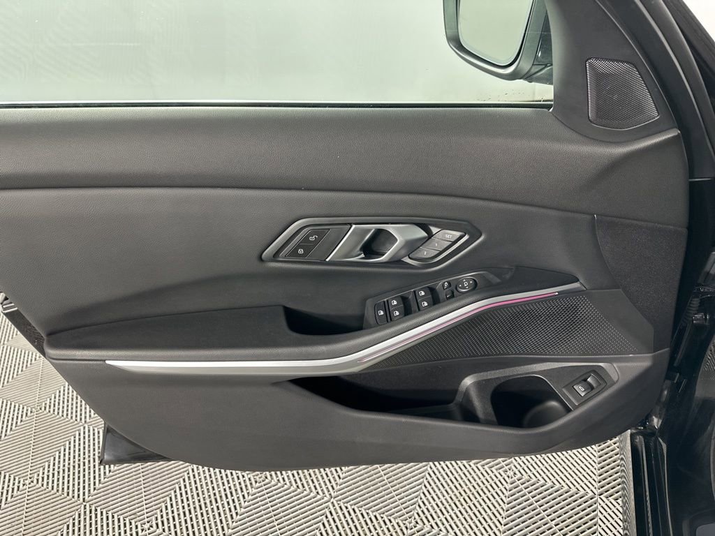 Certified 2025 BMW 330i xDrive 330i xDrive w/ Premium Package image 7