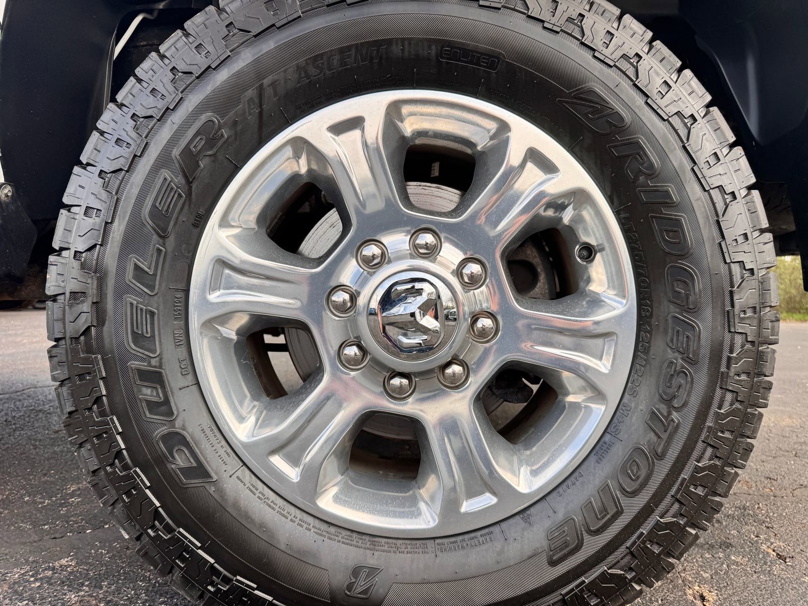 Used 2024 RAM 2500 Big Horn AWD/4WD image 33
