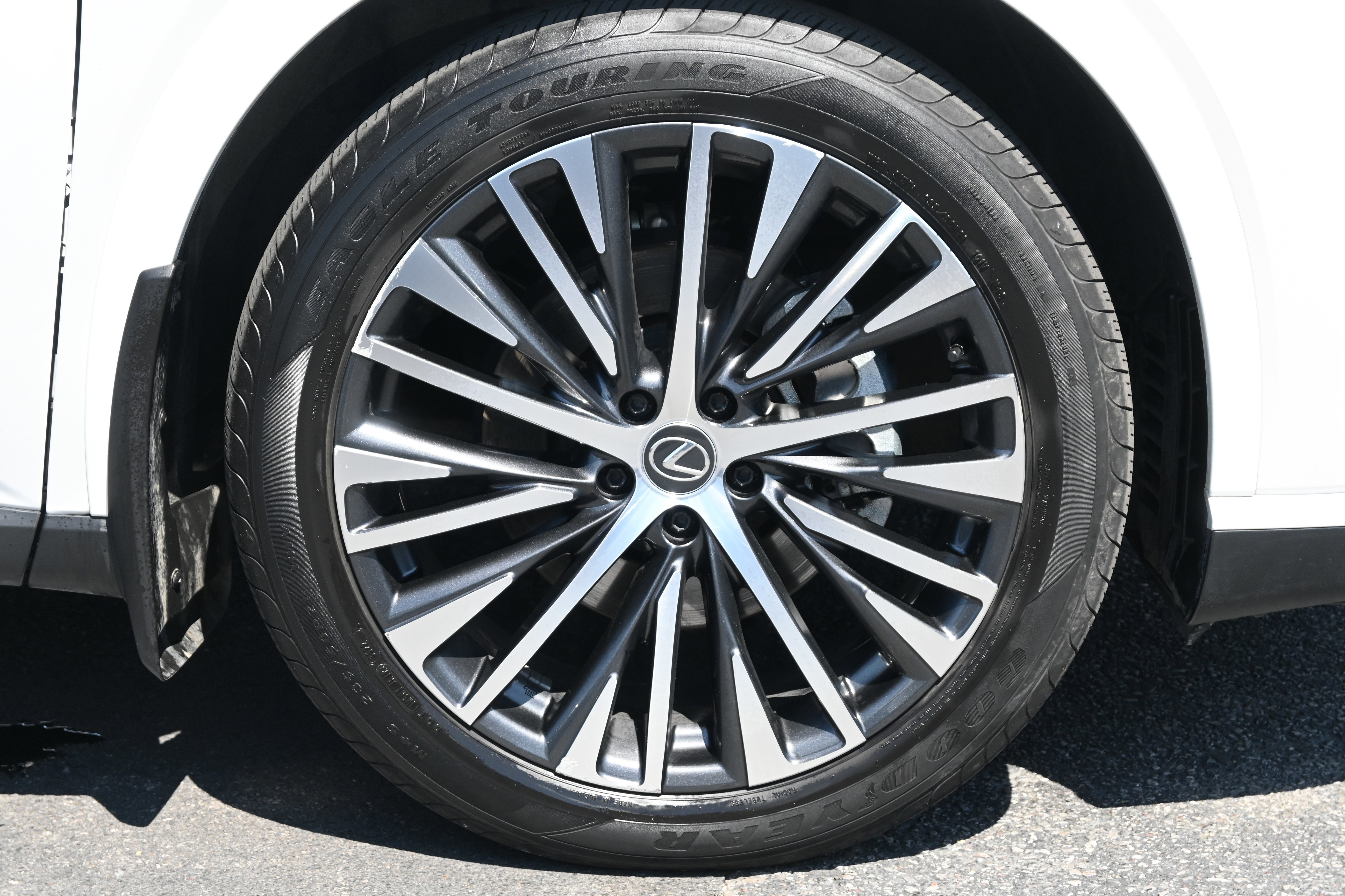 Used 2023 Lexus RX 350 Premium Plus w/ Accessory Package AWD/4WD image 13