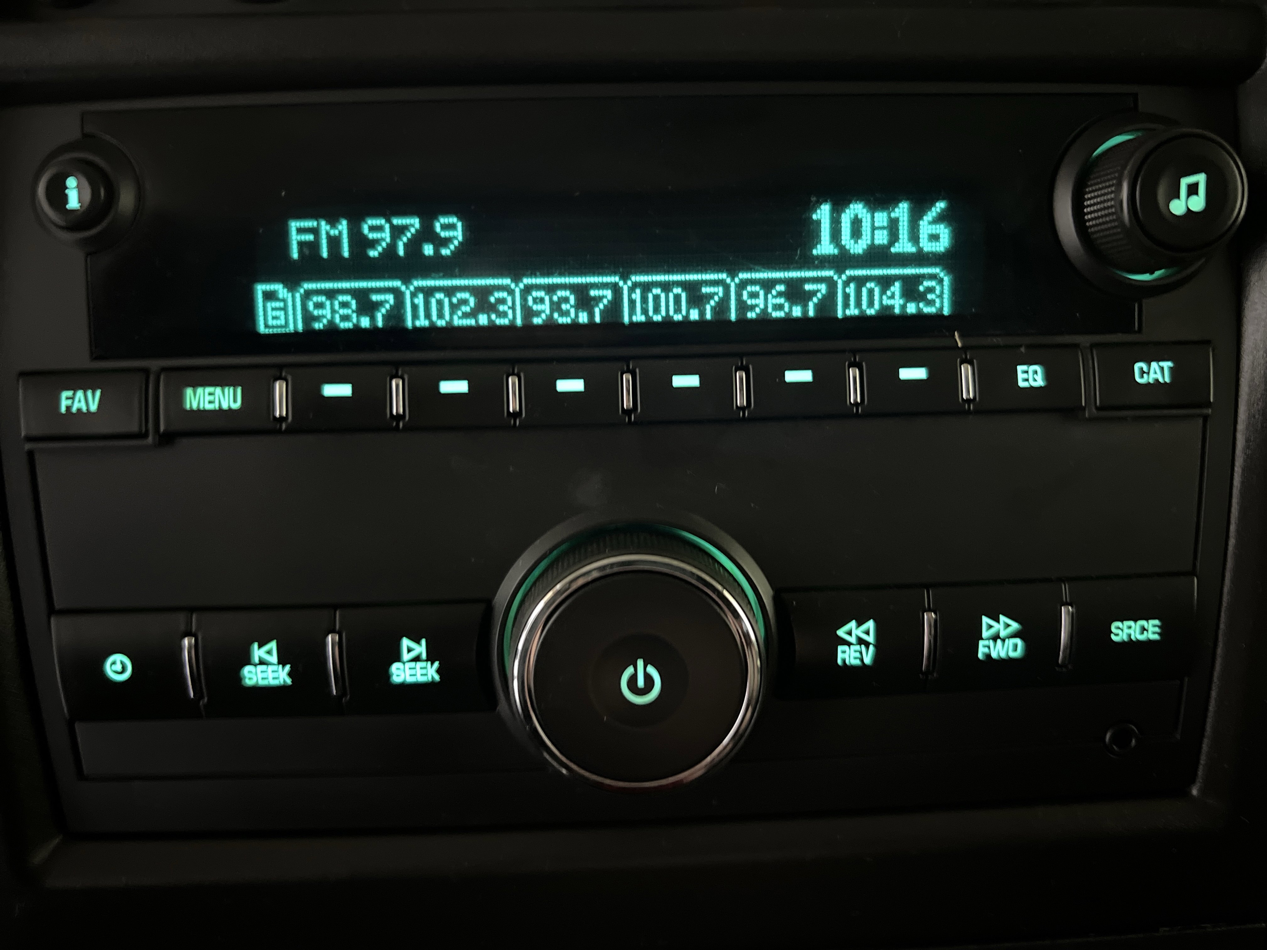 Used 2023 Chevrolet Express 2500 w/ Driver Convenience Package image 17