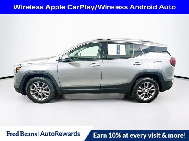 Used 2023 GMC Terrain SLT AWD/4WD image 5