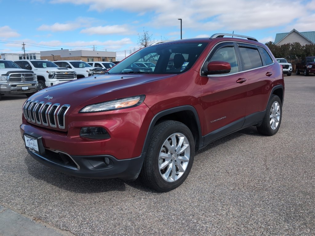 Used 2017 Jeep Cherokee Limited w/ Trailer Tow Group AWD/4WD image 2