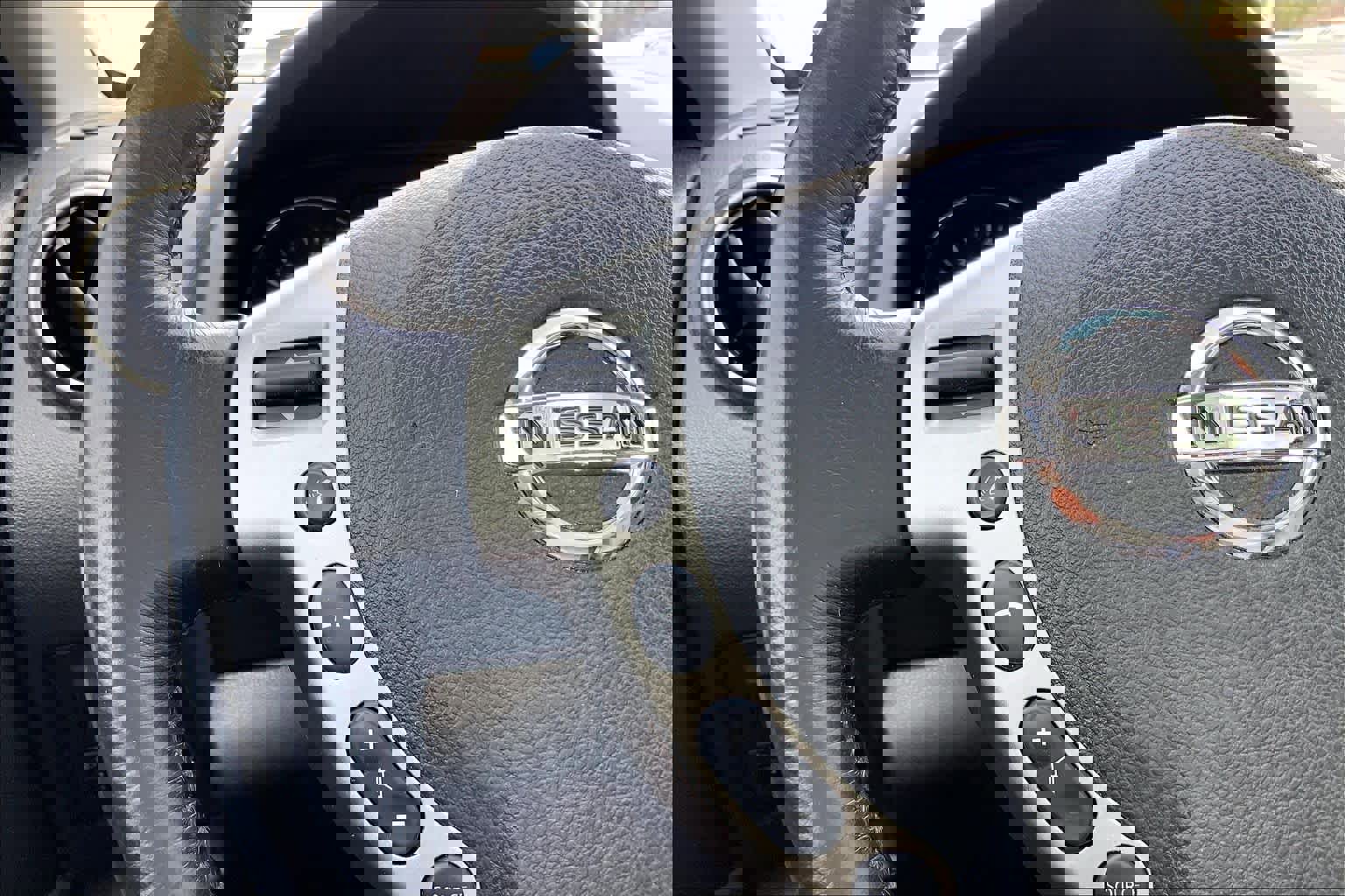 Used 2012 Nissan Rogue SL image 21