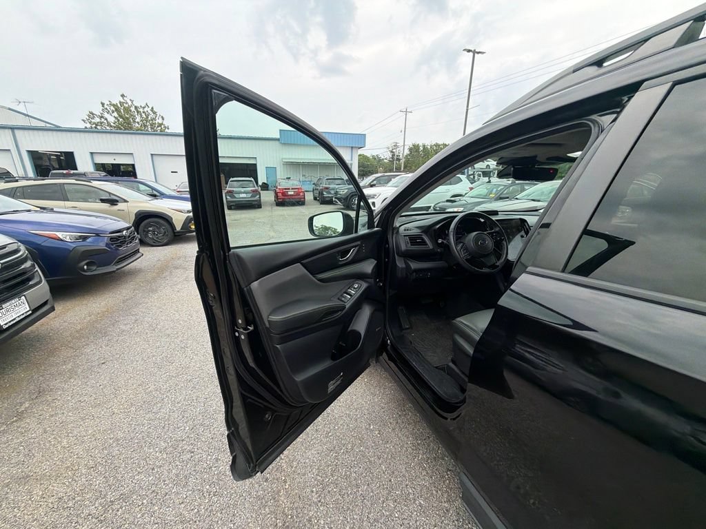 Used 2023 Subaru Ascent Onyx Edition Limited AWD/4WD image 19
