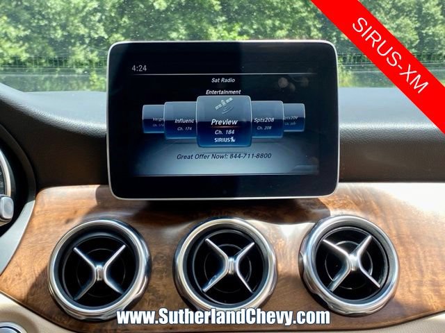 Used 2020 Mercedes-Benz GLA 250 4MATIC image 31
