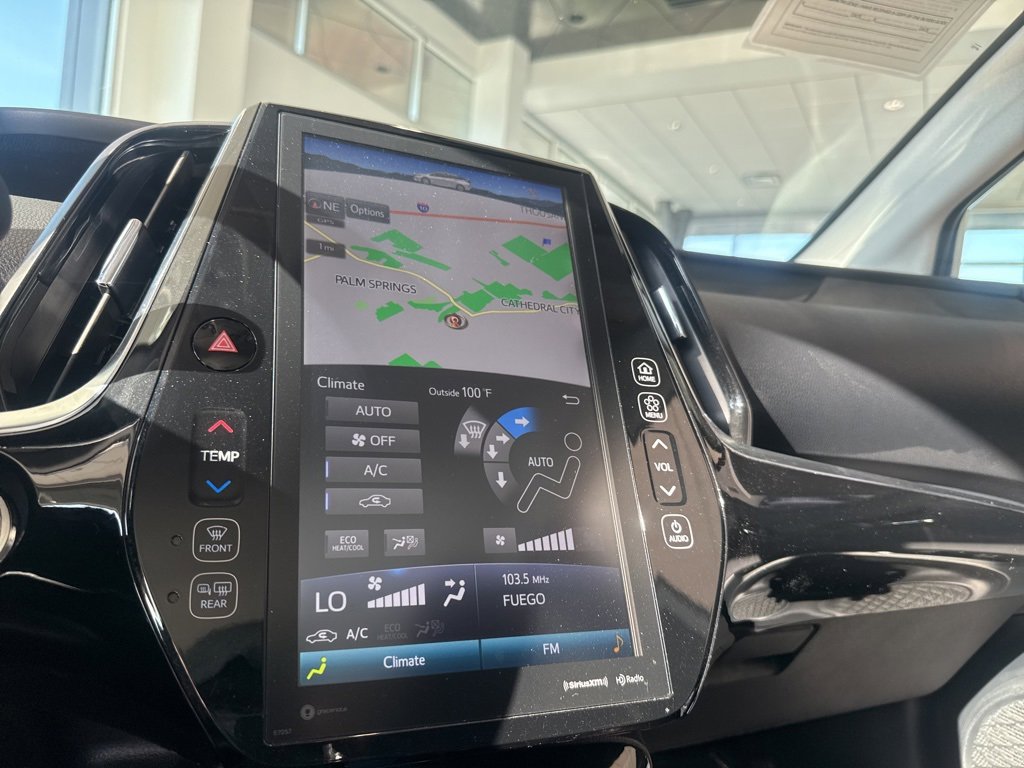 Used 2022 Toyota Prius Prime XLE image 26