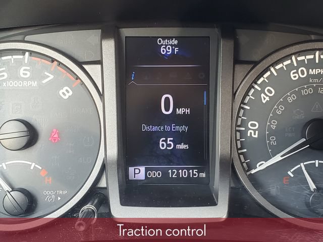 Used 2018 Toyota Tacoma TRD Sport w/ Technology Package AWD/4WD image 14