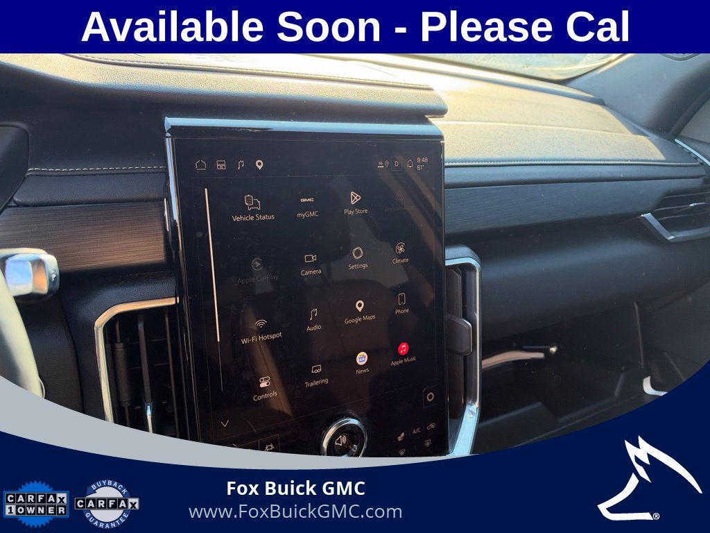 Used 2025 GMC Acadia Elevation w/ Elevation Premium Package AWD/4WD image 11