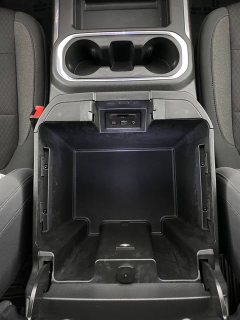 Certified 2019 Chevrolet Silverado 1500 High Country w/ Technology Package image 28