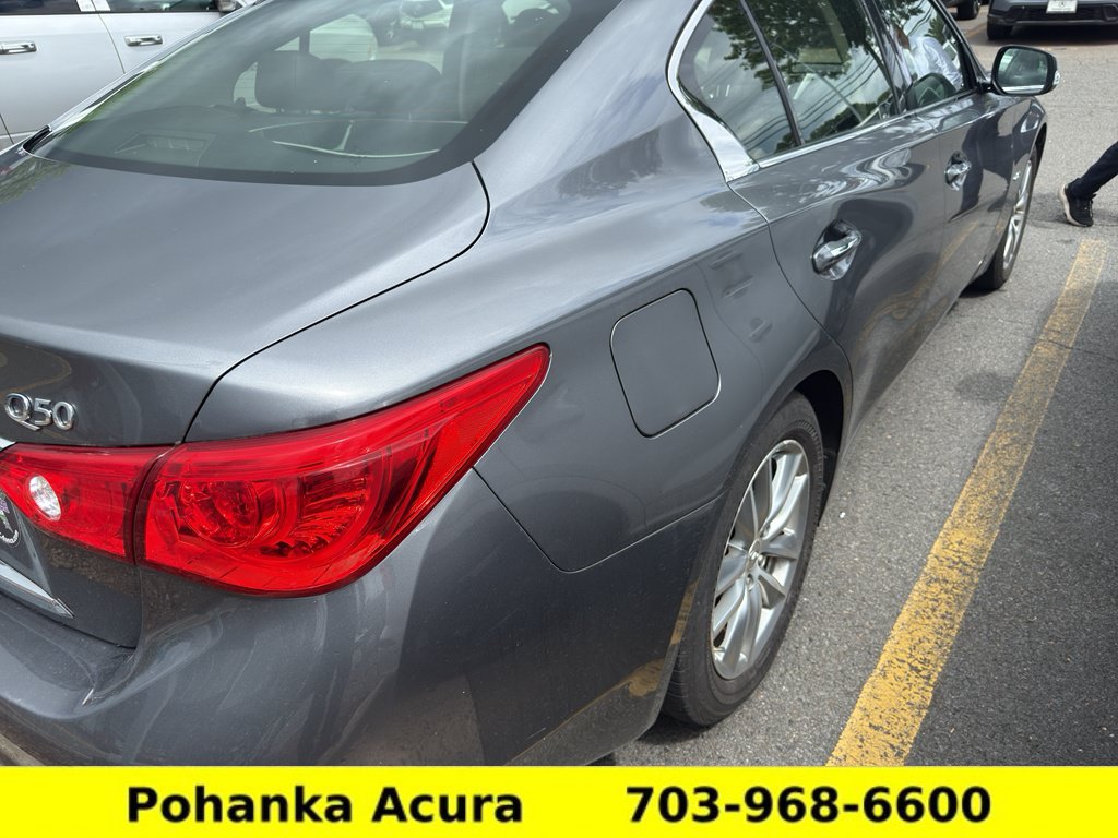 Used 2017 INFINITI Q50 2.0t w/ Moonroof Package AWD/4WD image 2