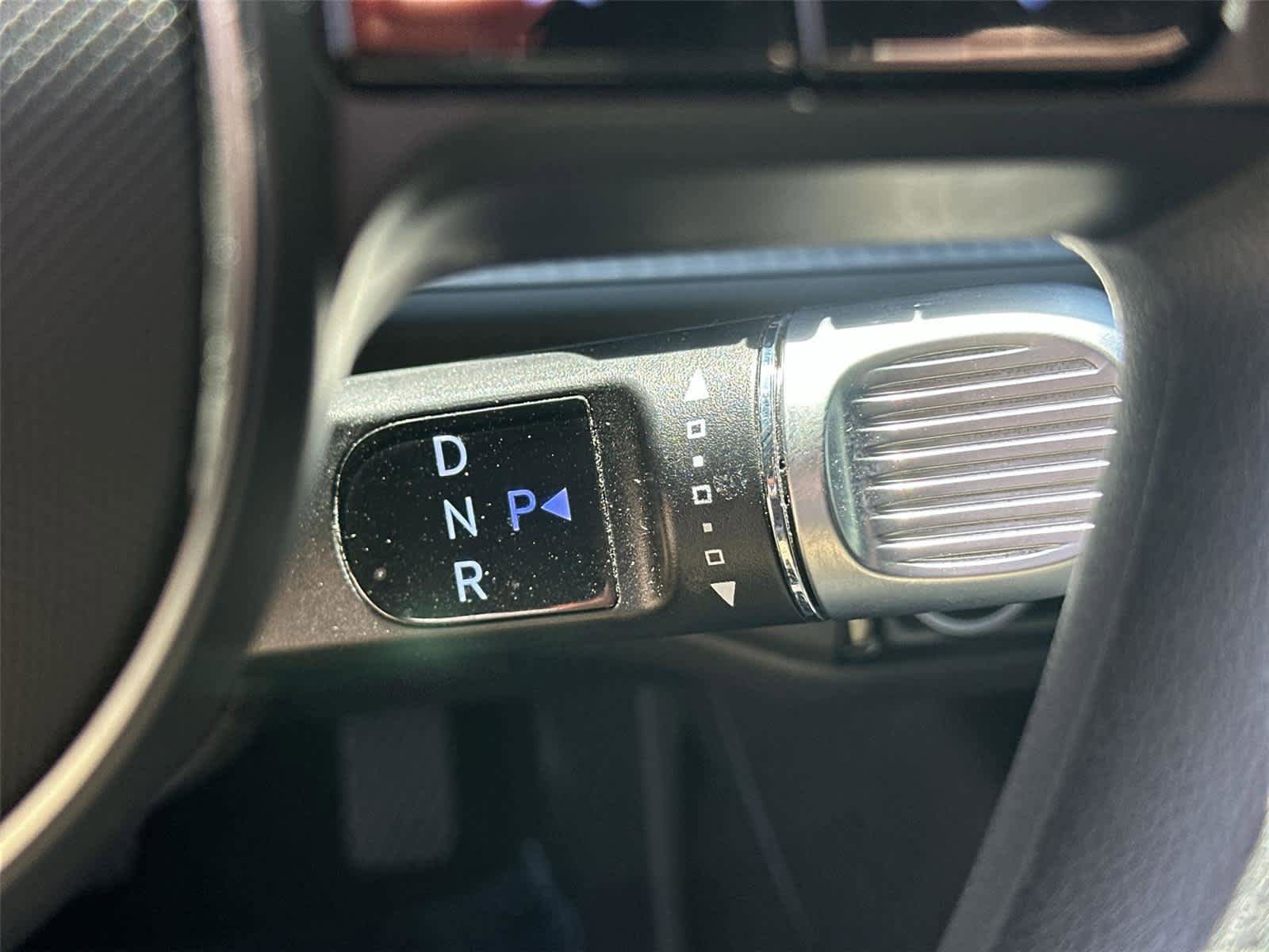 Used 2024 Hyundai Ioniq 6 SE RWD image 19