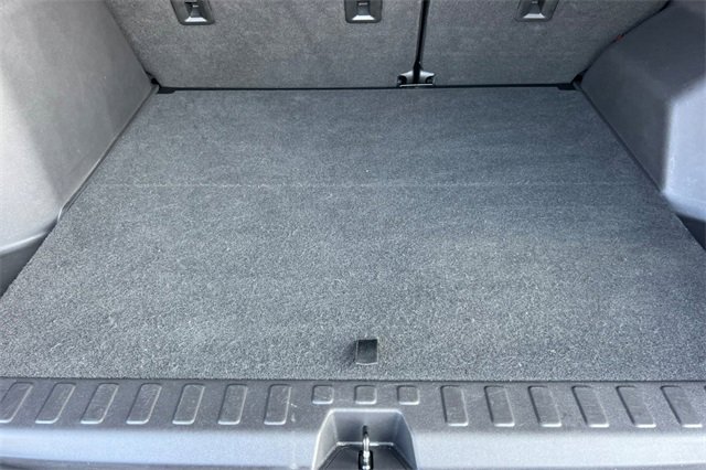 Used 2021 GMC Terrain SLE w/ Driver Convenience Package image 18