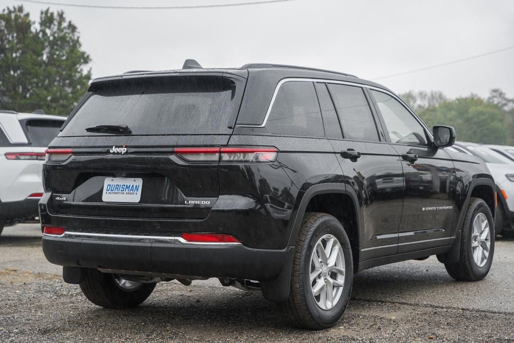 New 2025 Jeep Grand Cherokee Laredo X w/ Luxury Tech Group I image 4