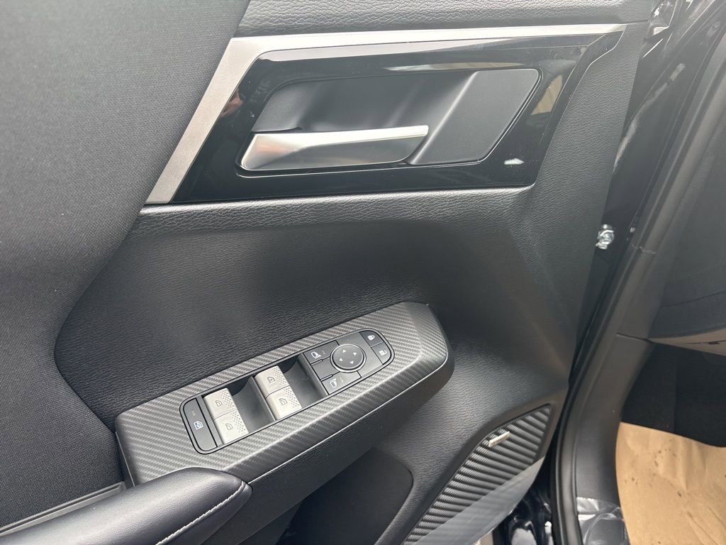 New 2026 Mitsubishi Outlander ES AWD/4WD image 13