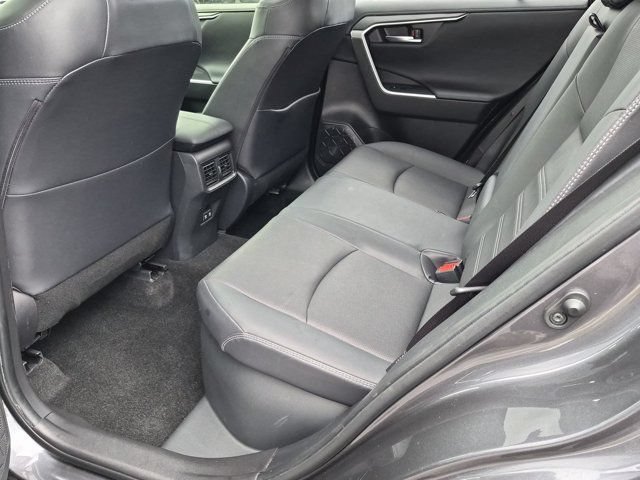 Certified 2020 Toyota RAV4 Limited w/ Limited Grade Weather Package AWD/4WD image 17