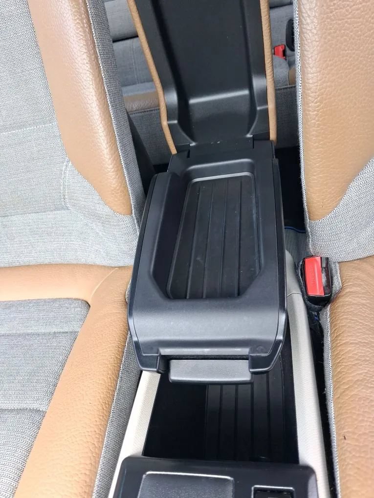 Used 2014 BMW i3 w/ Range Extender RWD image 18