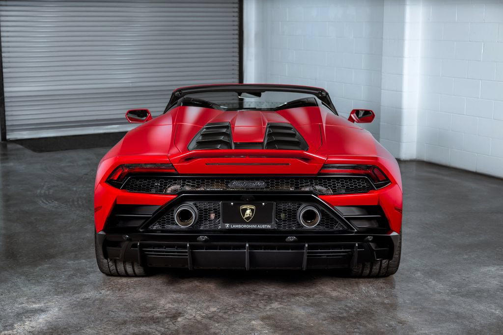 Used 2024 Lamborghini Huracan EVO AWD/4WD image 5