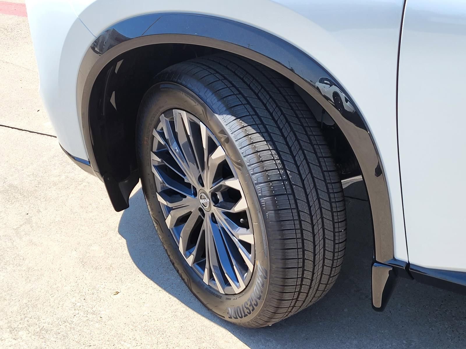 New 2026 Nissan Rogue Platinum image 10