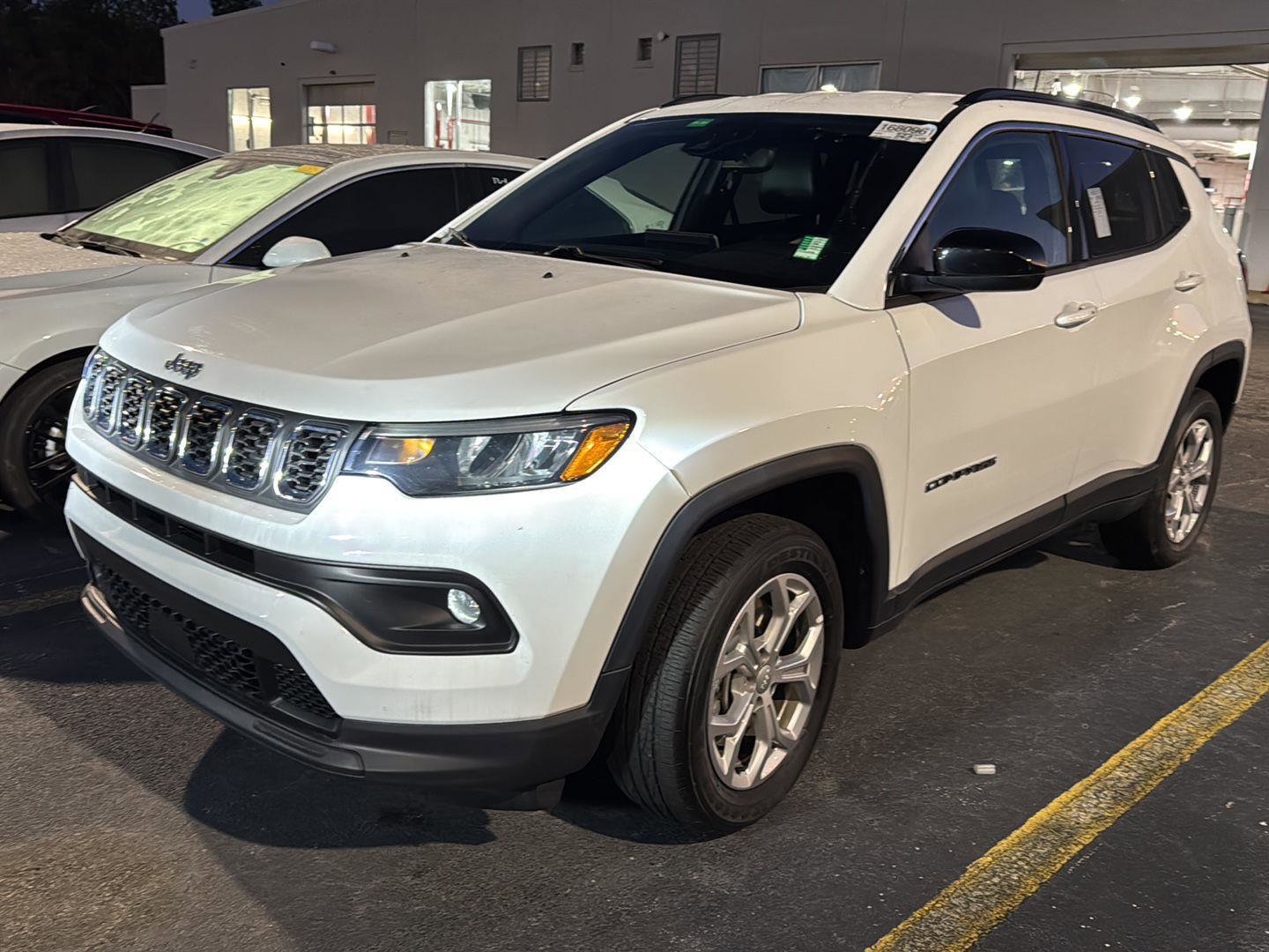 Used 2024 Jeep Compass Latitude